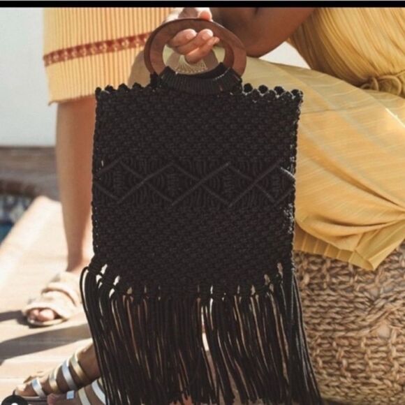 Black crochet purse - Picture 4 of 10